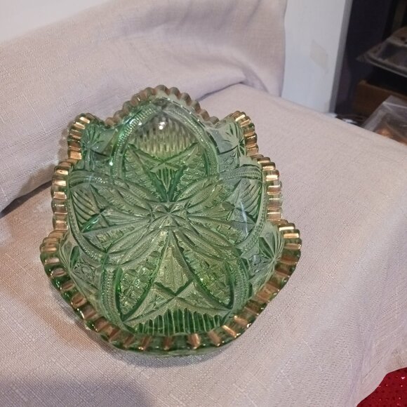 Vintage EAPG Green Glass Relish Dish - Picture 3 of 5